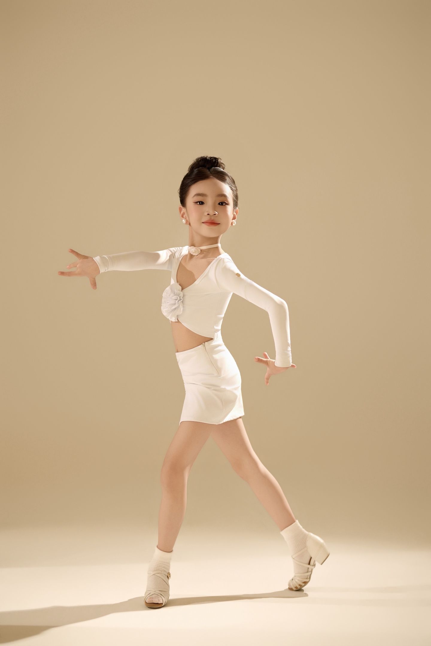 厦门拉丁舞青少年进阶衔接怎么练？看厦门美娱舞蹈的系统教学思路